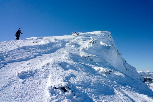 Metres from the summit of Galdapiggen.